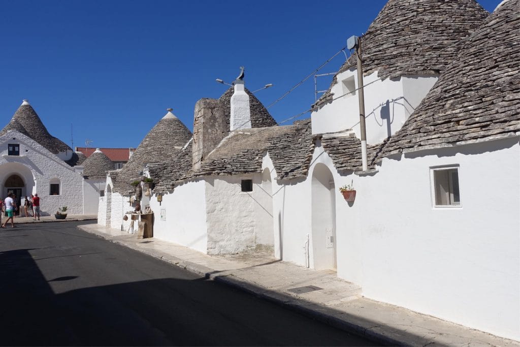 Sur la route des trulli Alberobello Sur la route des trulli Alberobello